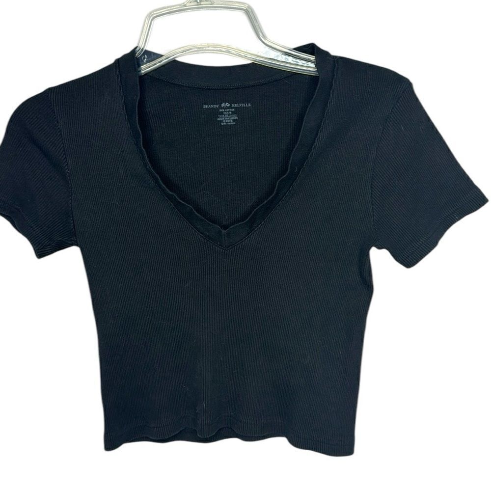 Brandy Melville Black V-Neck Cropped Top. Size Small.